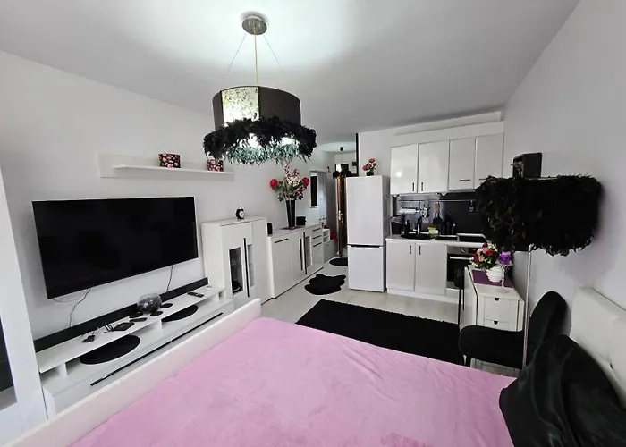 Romantic Sensual Retreat By Flat Mаnager Lejlighed Ravda